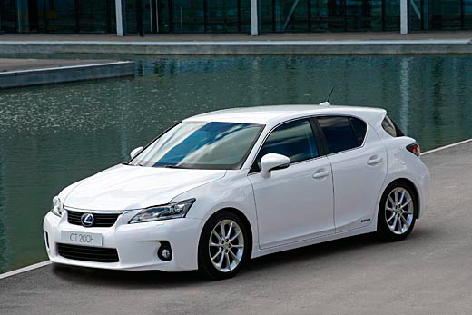 Here's a bunch of new Lexus CT 200h photos showing the new hatchback in a 