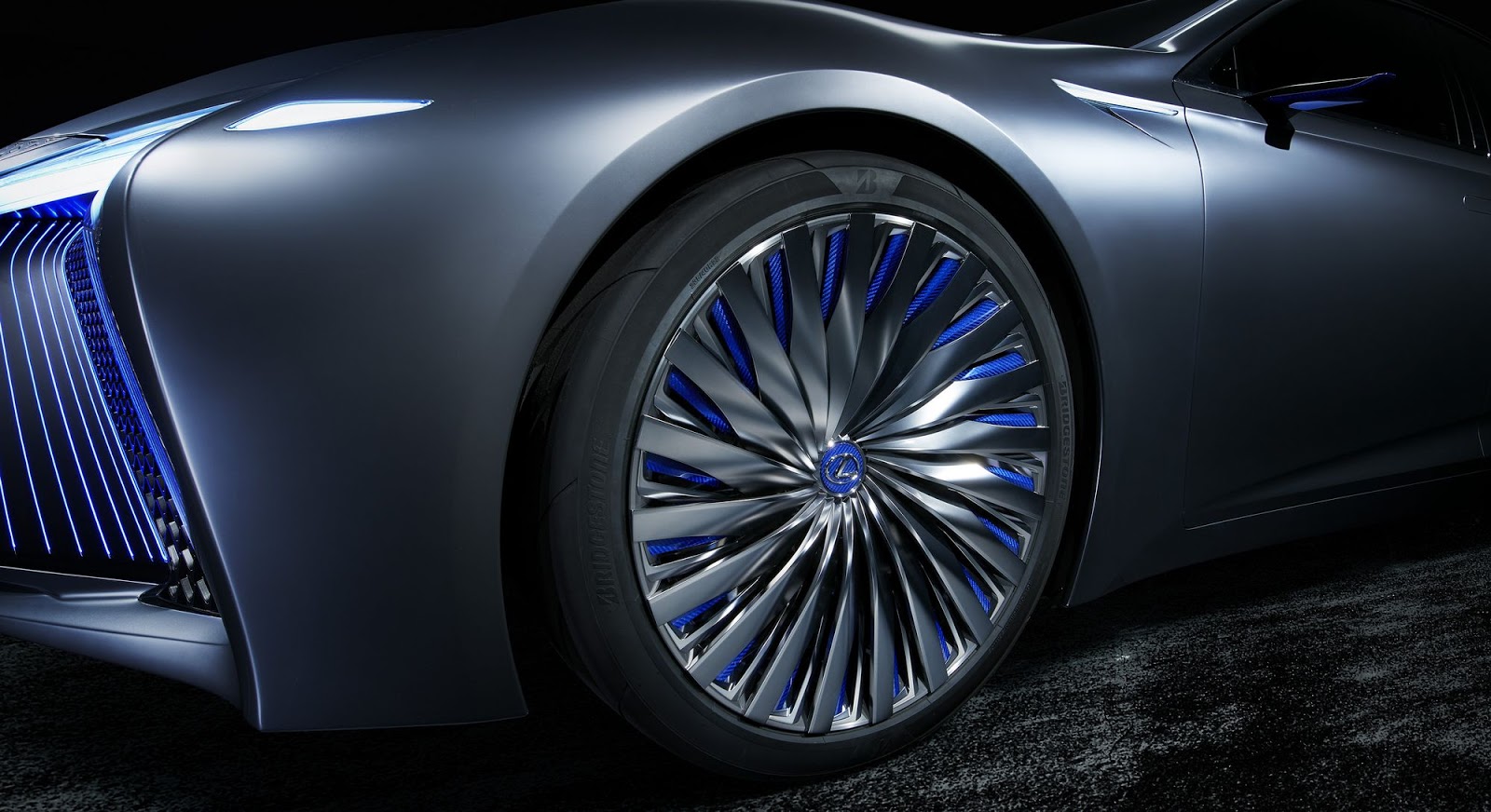 Lexus-LS%252B-Concept-18.jpg