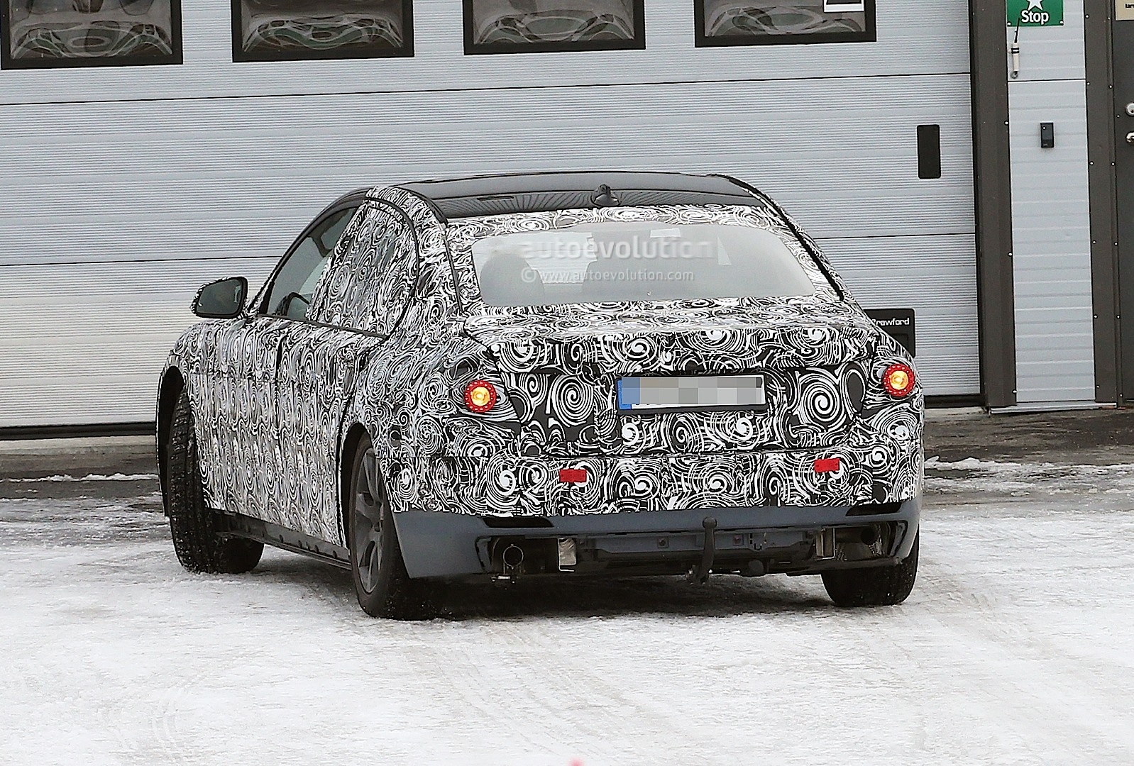 spyshots-the-new-bmw-7-series_10.jpg