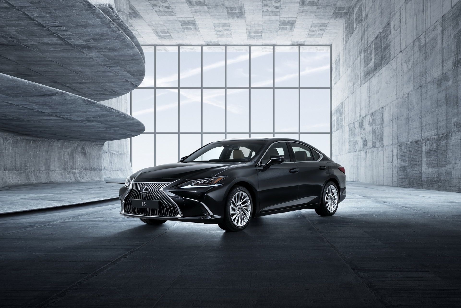 2019-Lexus-ES-EU32.jpg