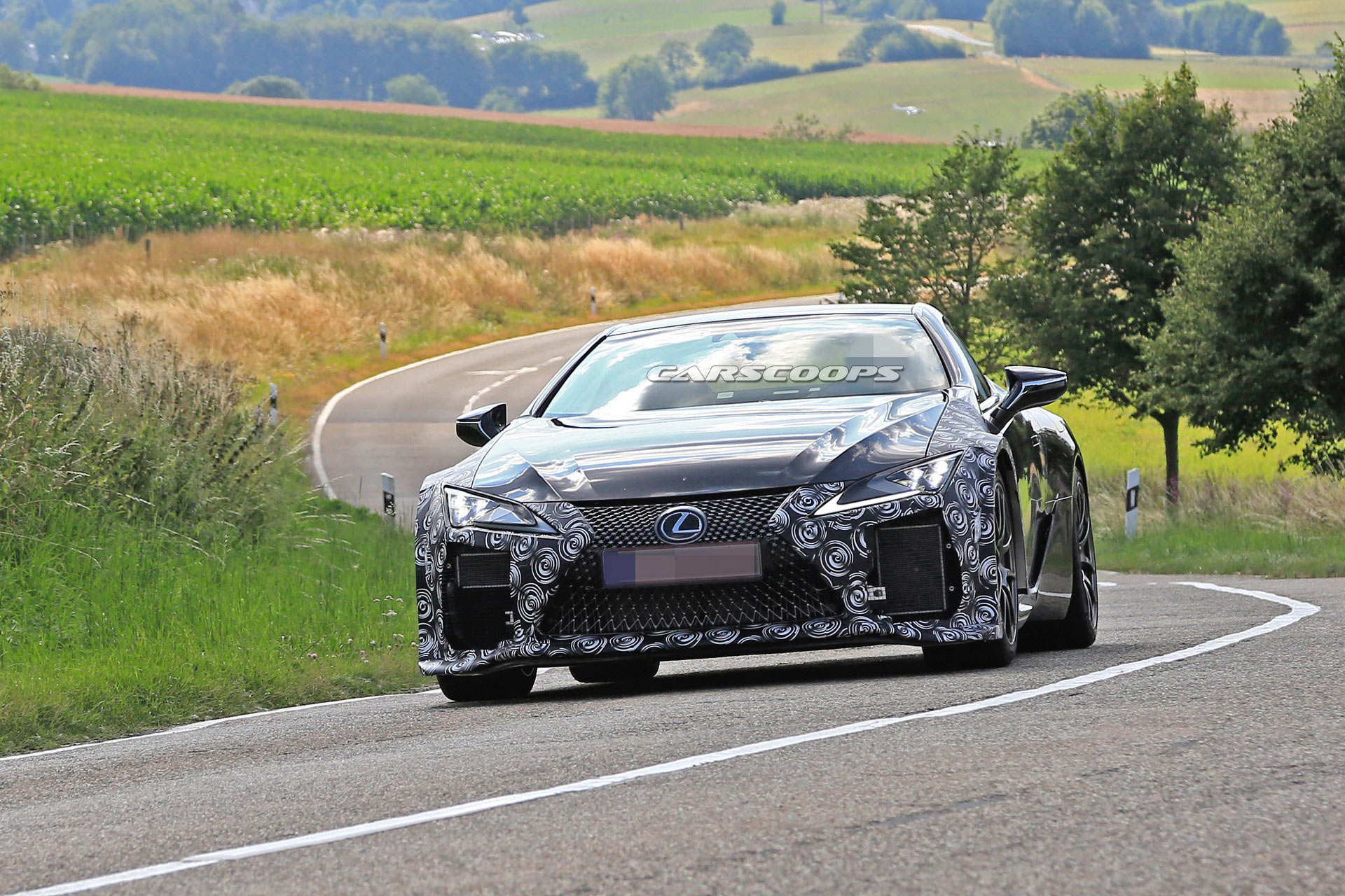 e4ab0805-lexus-lc-f-spy-1.jpg