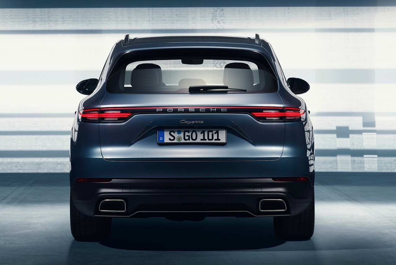 2019-porsche-cayenne-rear-studio.jpg