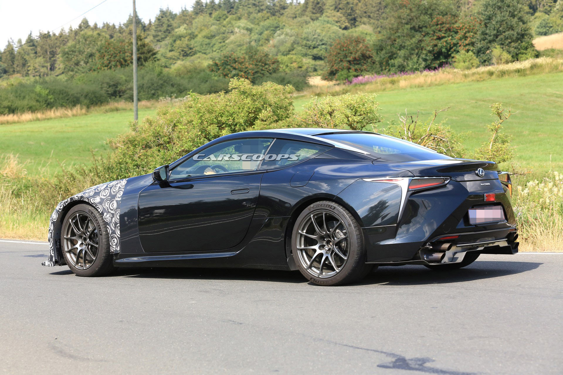 7e31492b-lexus-lc-f-spy-14.jpg