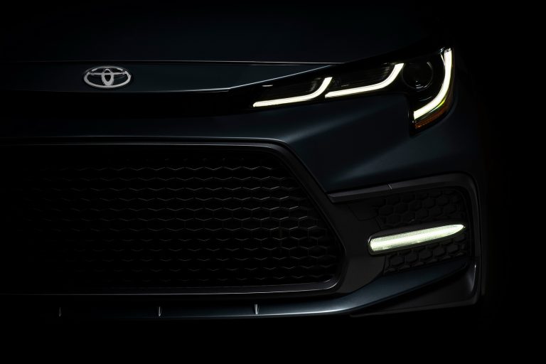 606c2e1e-2020-toyota-corolla-sedan-768x512.jpg