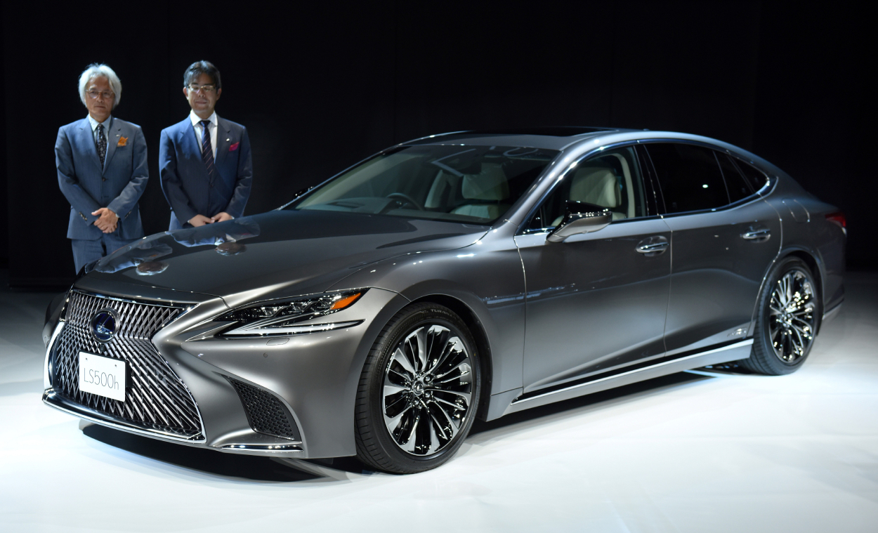 2017-Lexus-LS.jpg