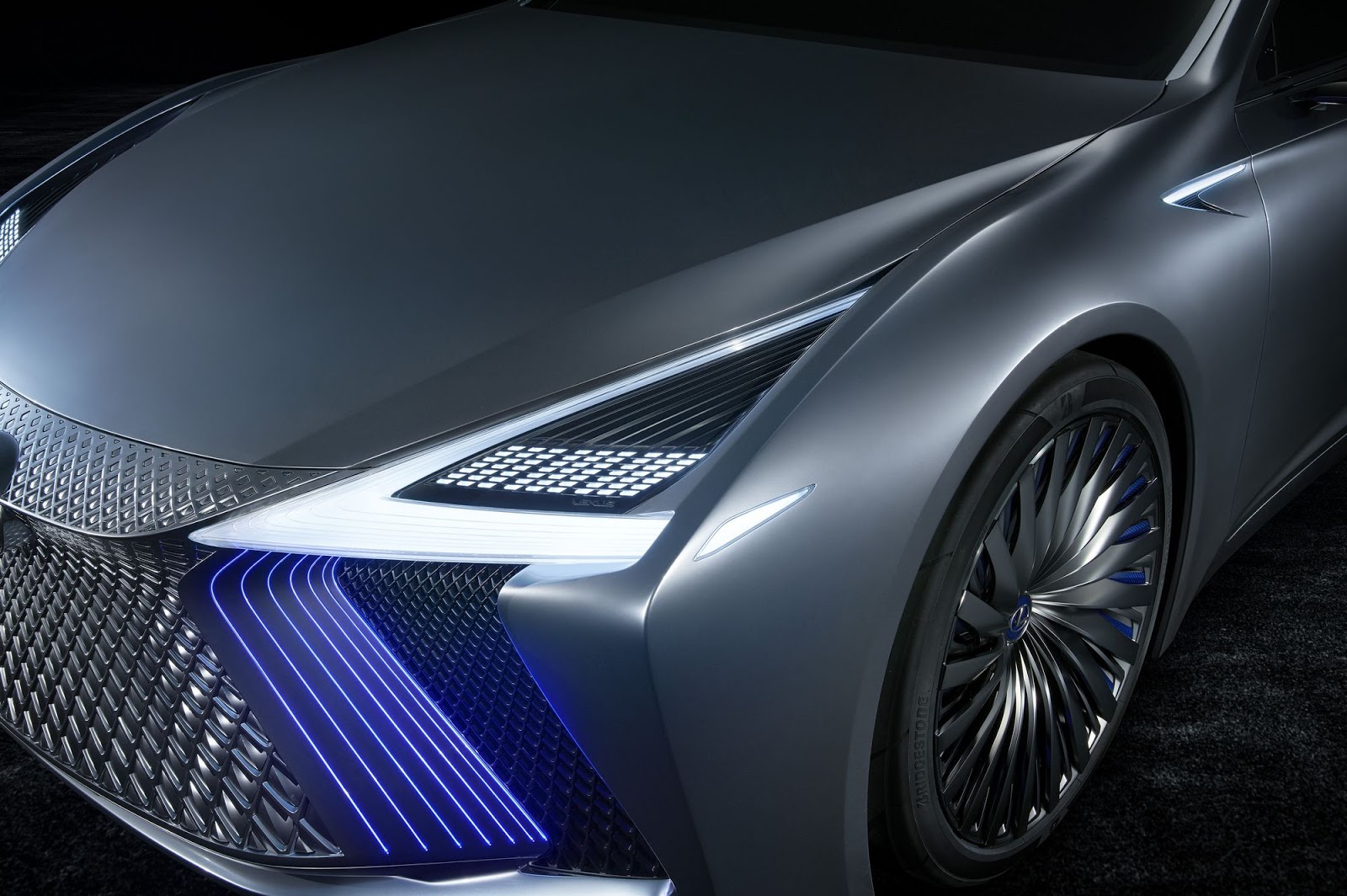 Lexus-LS%252B-Concept-16.jpg