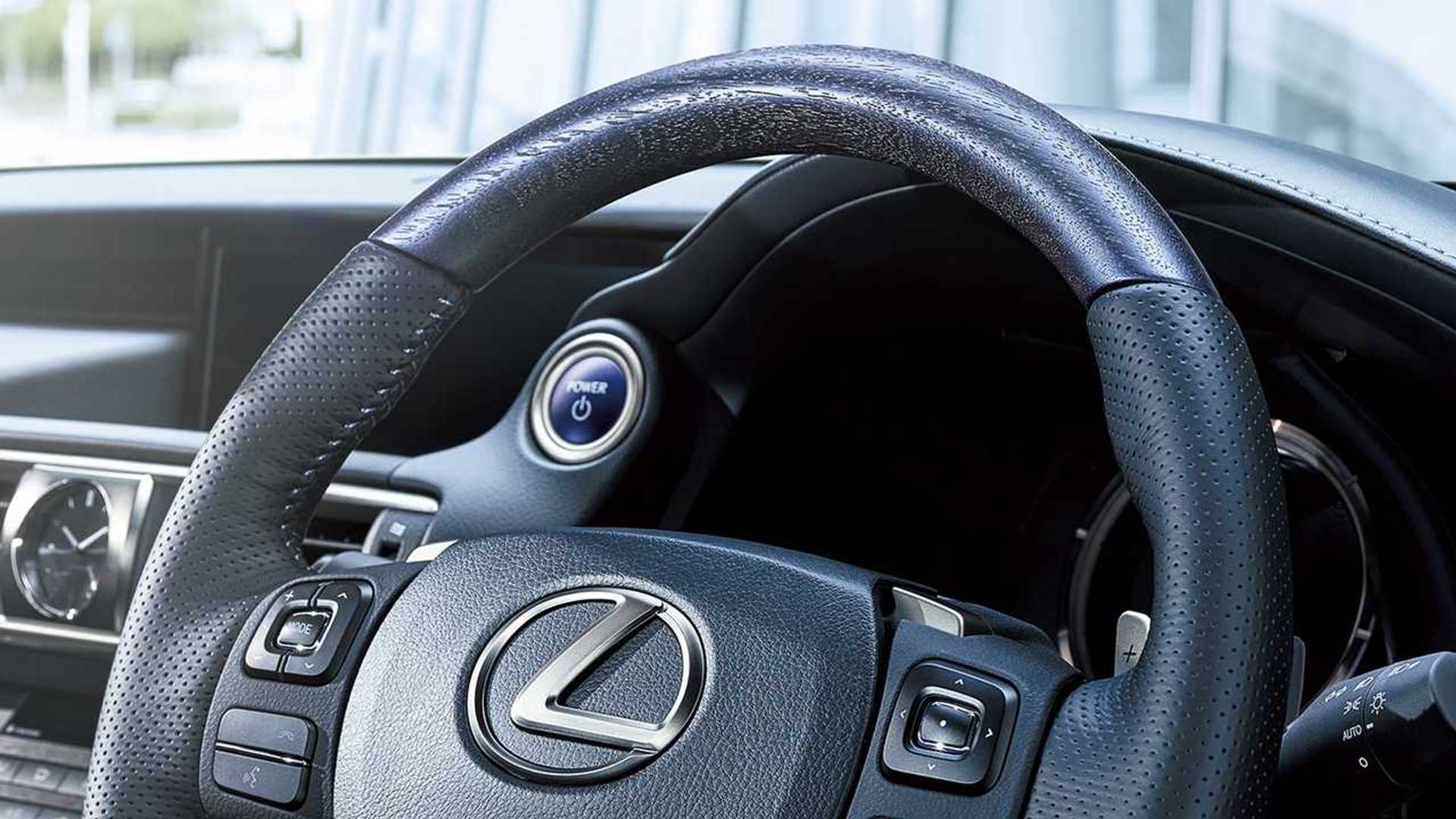 2020-lexus-is-i-blue.jpg