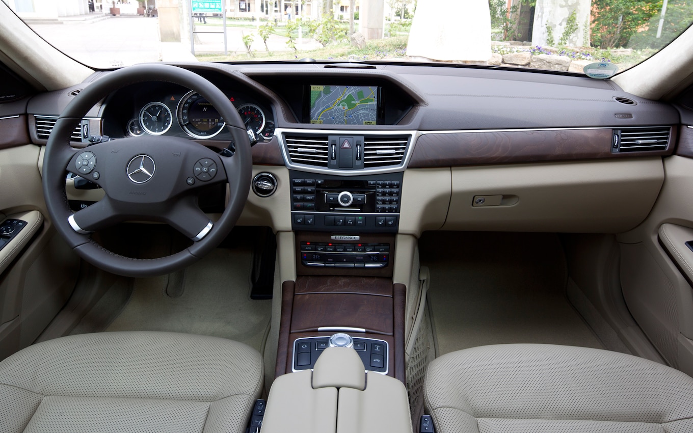 2012-Mercedes-Benz-E350-luxury-interior.jpg