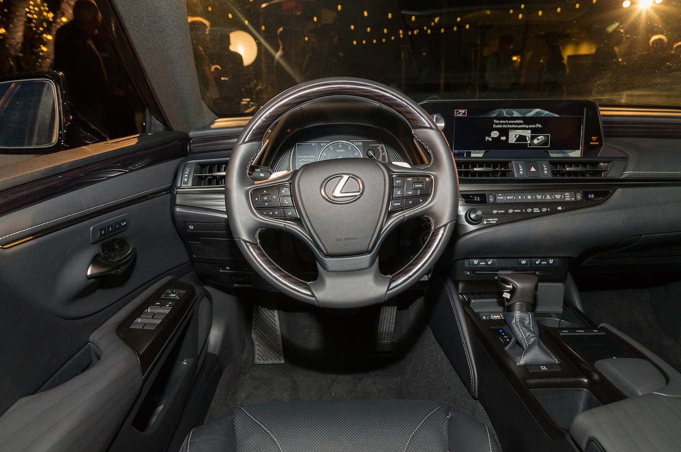 2019-Lexus-ES-interior-driver-seat.jpg