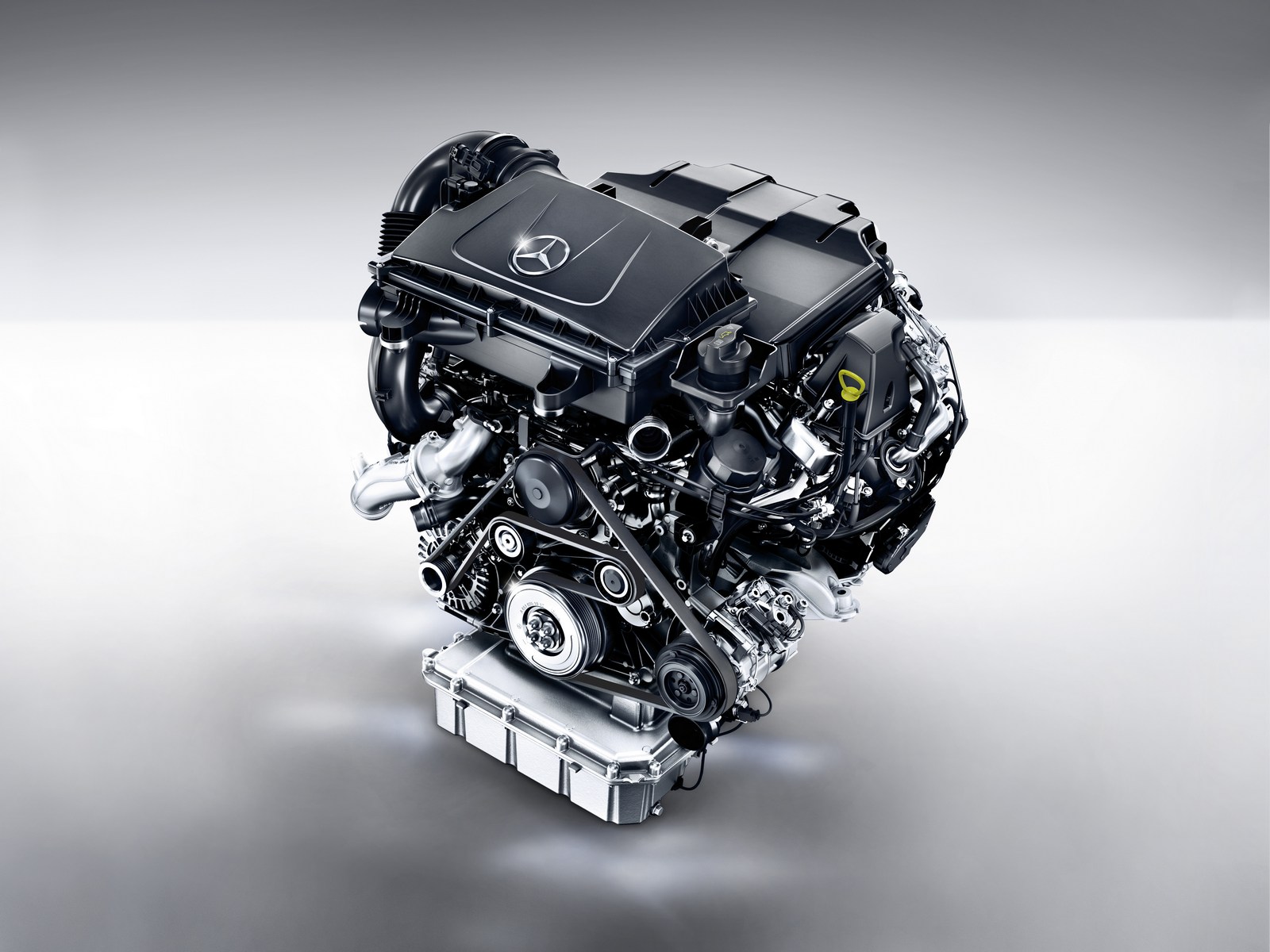 Mercedes-Diesel-Engine-2.jpg