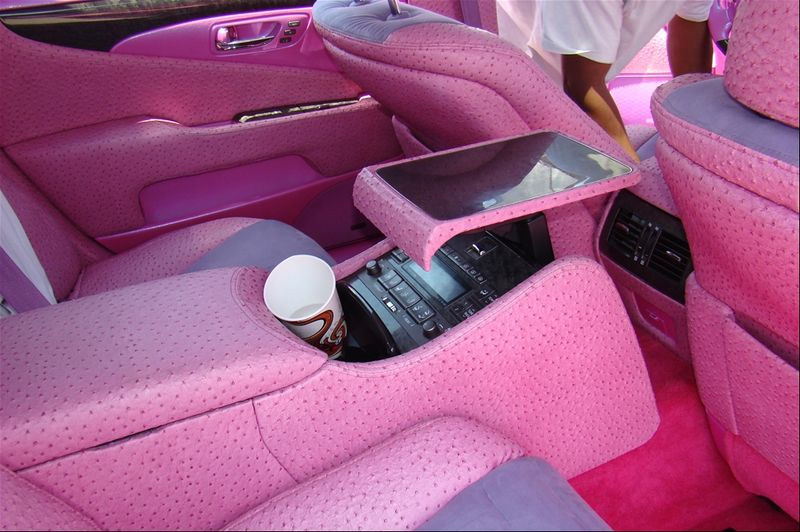 Pink Lexus LS 460 Rear Interior