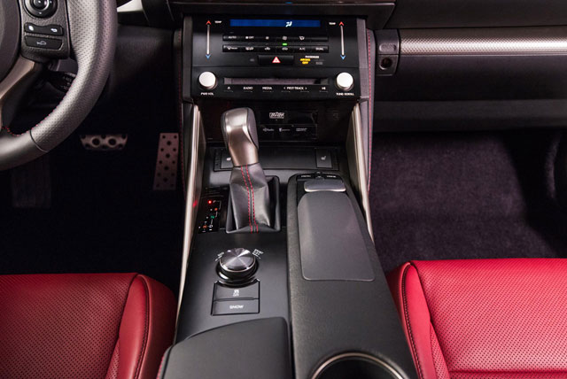 2014 Lexus IS Center Console