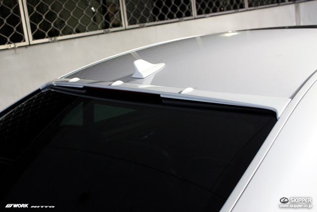 Skipper Bodykit for 2013 Lexus LS Roof Spoiler