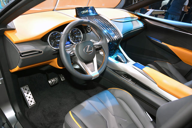 Lexus LF-NX Interior 