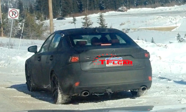 Lexus IS 200t Turbo Spotted