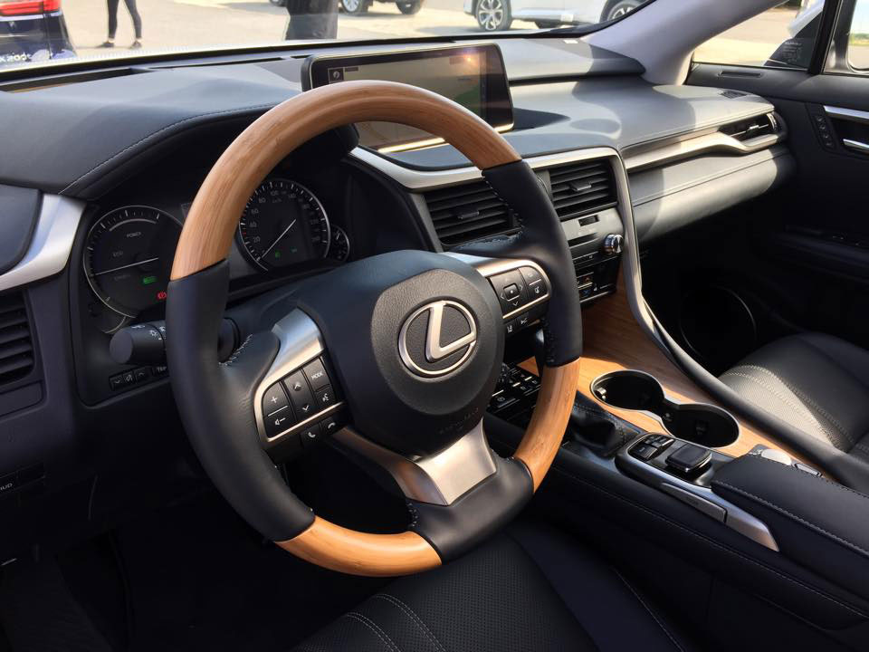 Civic Type R 2017 15-06-18-lexus-rx-2016-interior