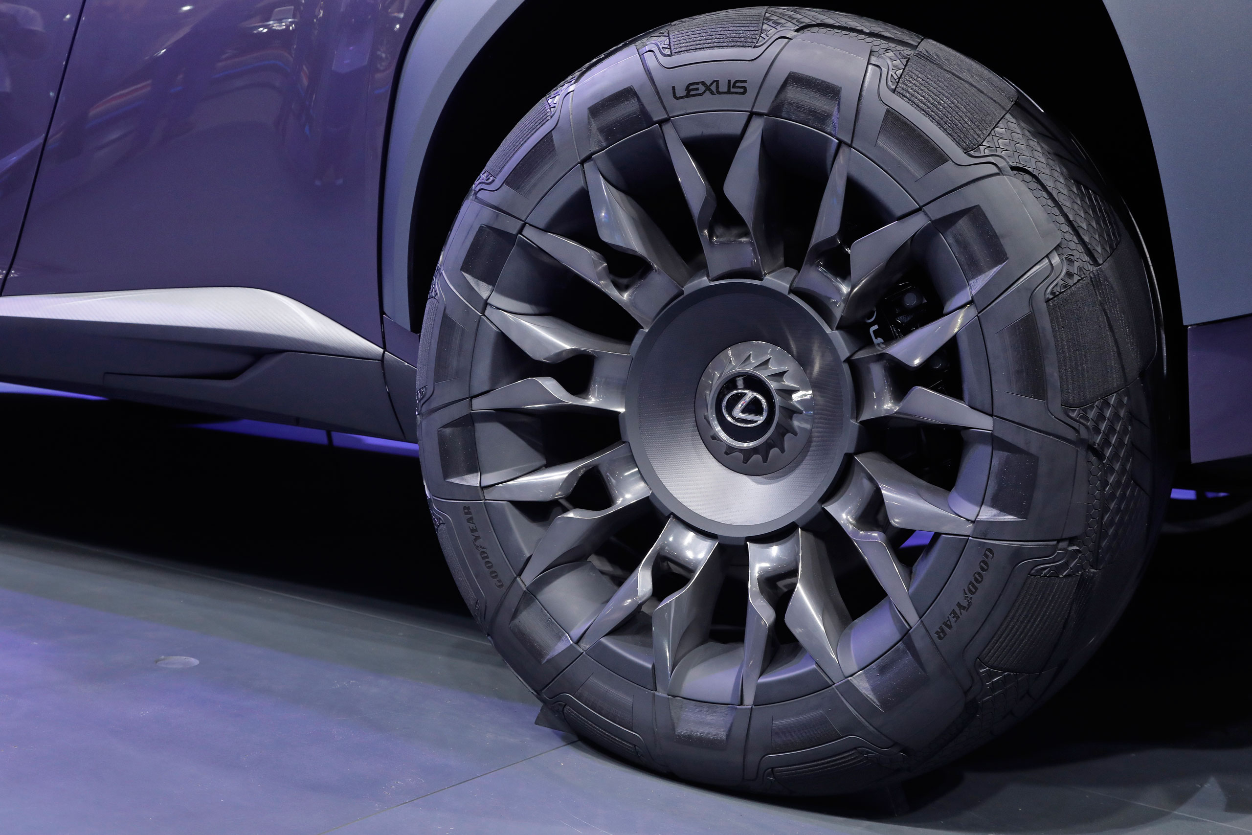 A Closer Look at the Lexus UX Crossover Concept Wheel Design Lexus