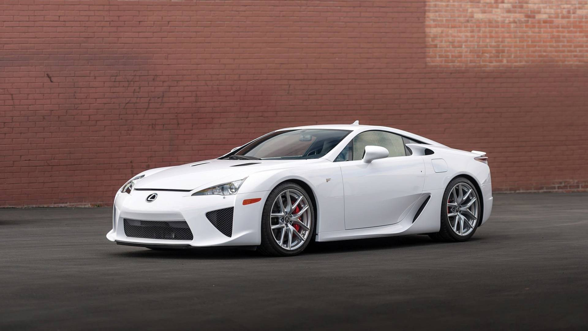 Lexus Lfa To Be Auctioned At Pebble Beach This Month Lexus