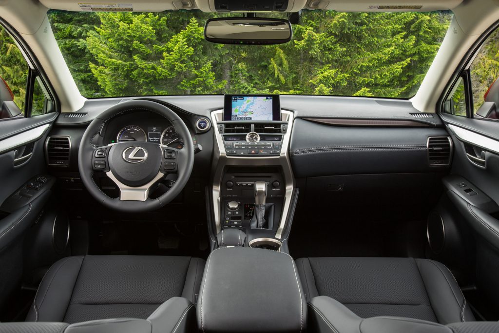 2015-Lexus-NX-300h-033