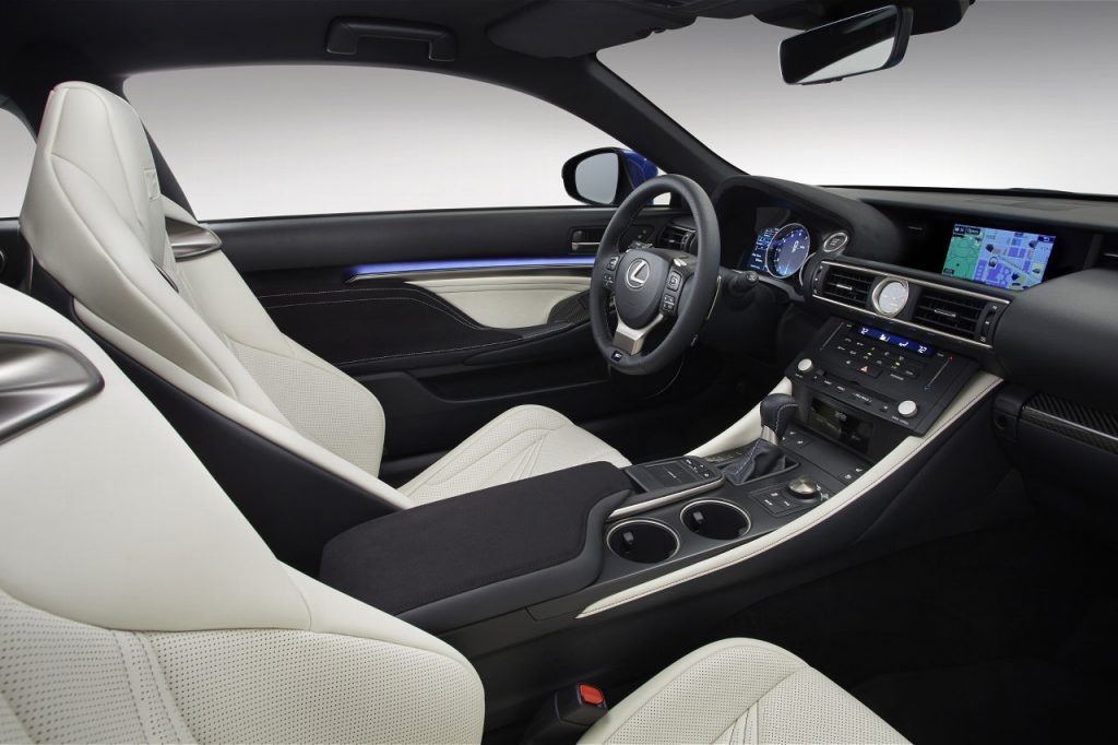 2015-Lexus-RC-F-front-interior