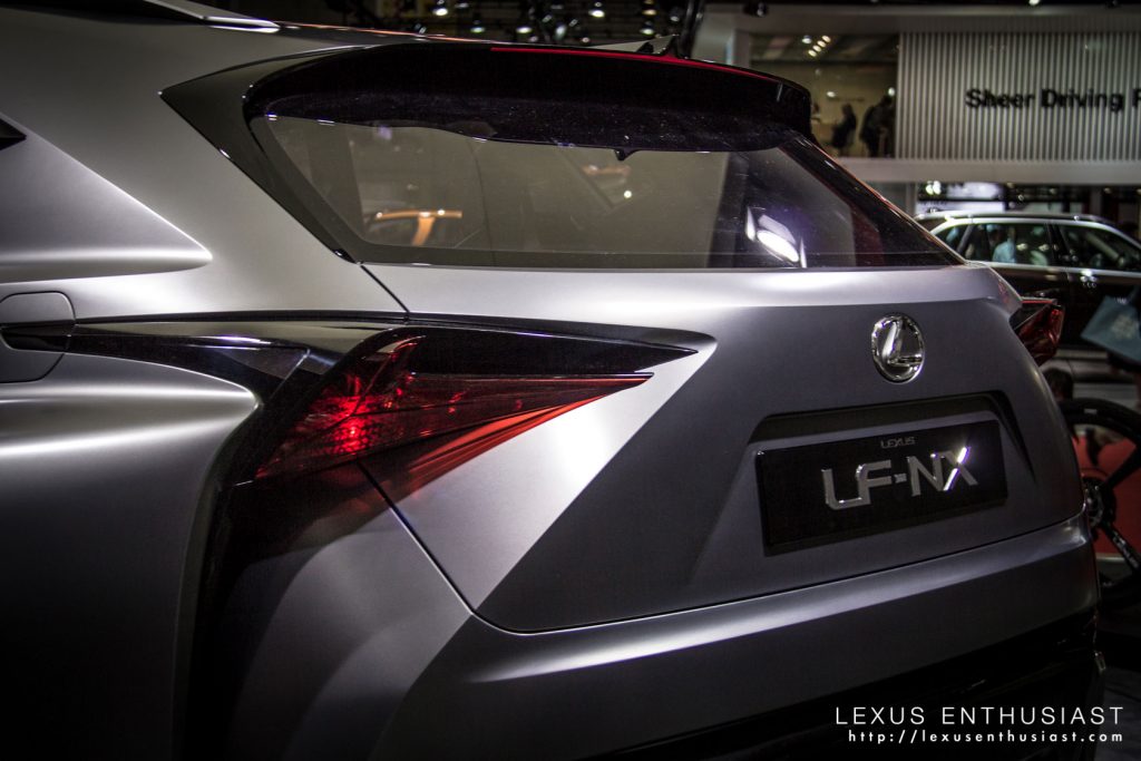 lexus-lf-nx-first-rear-6